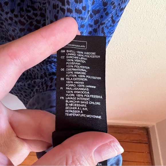 & Other Stories leopard print midi slip dress in blue, size 4 - Picture 10 of 11